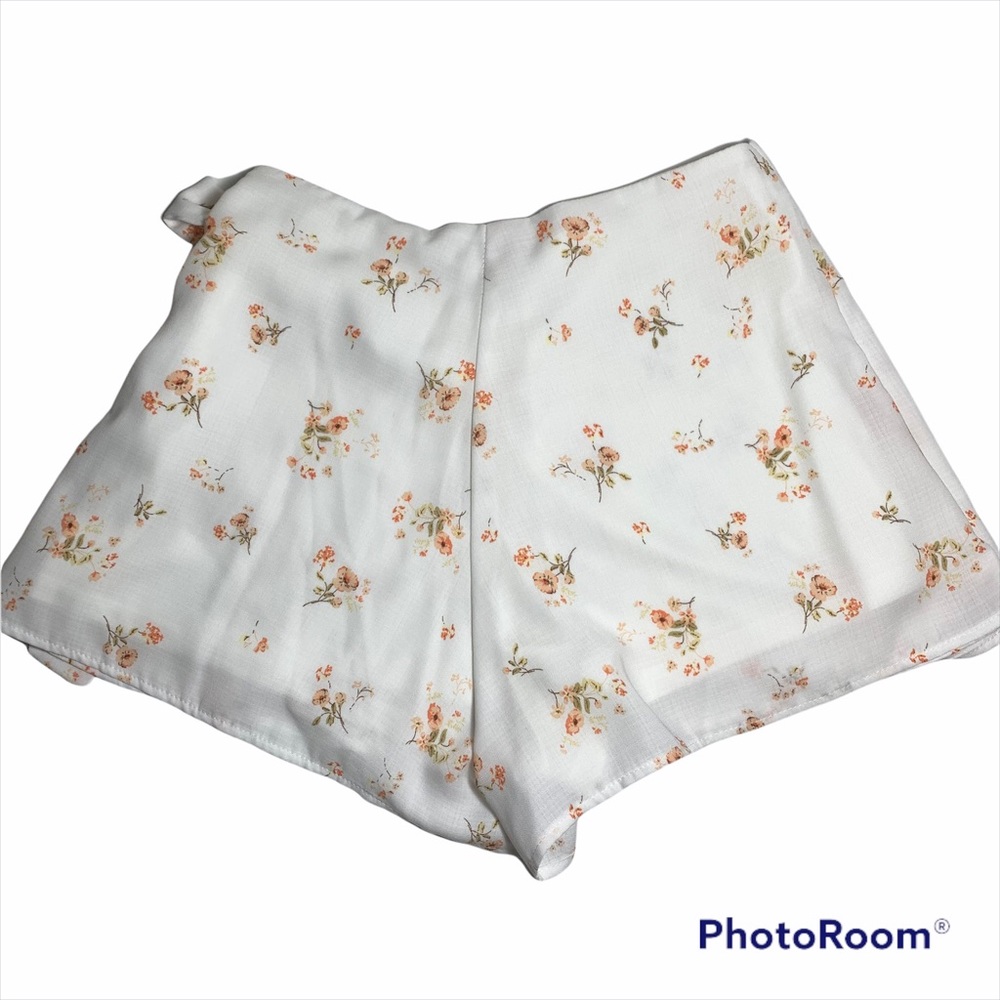 NWOT Altar’d State floral printed skort Size S - Picture 5 of 5